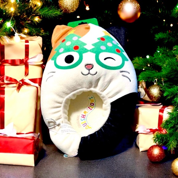 Squishmallows Bedroom Slippers Cam The Cat Christmas Tree Kids Size 13-1 NWT! - Picture 2 of 3